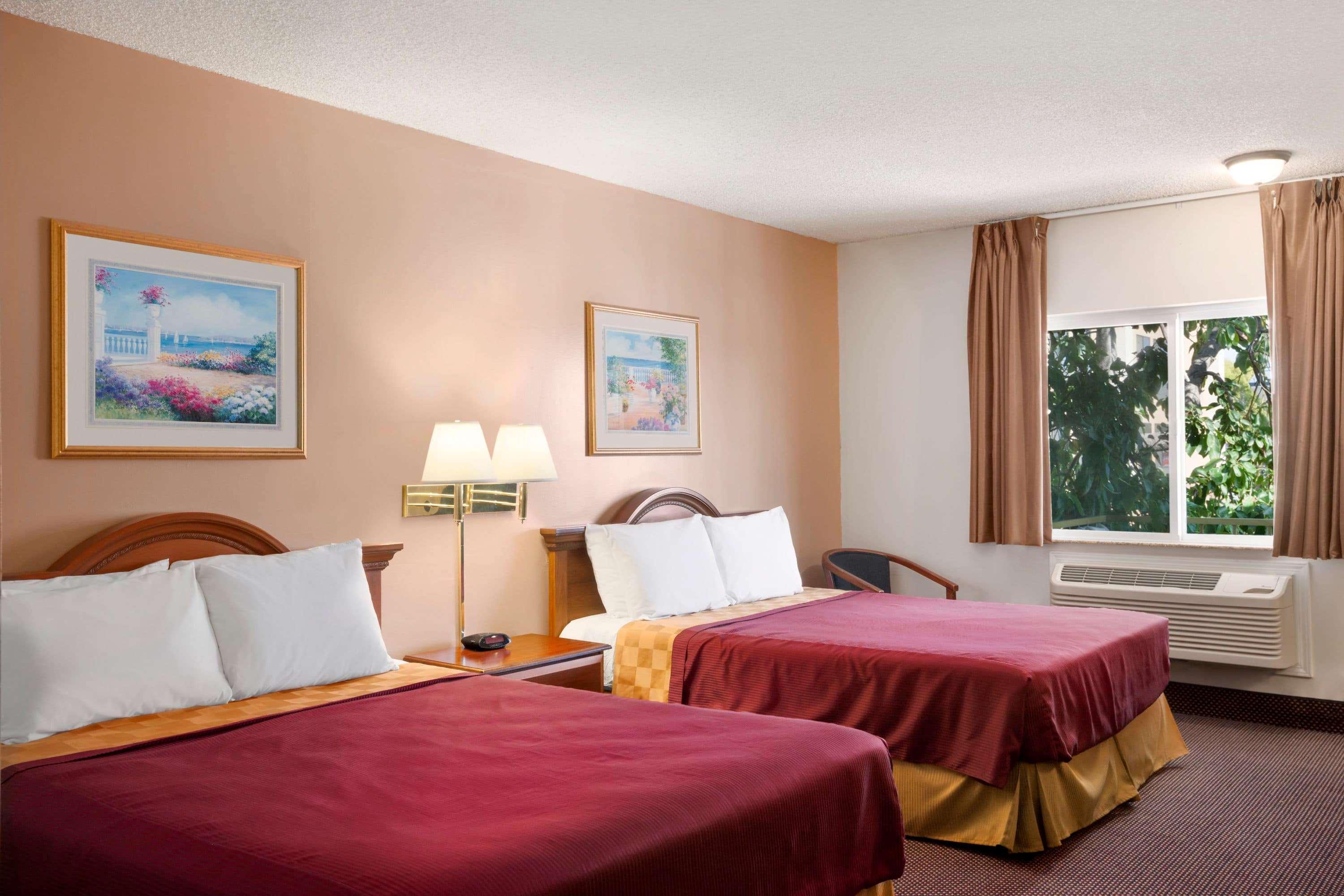 Travelodge By Wyndham Bakersfield Esterno foto